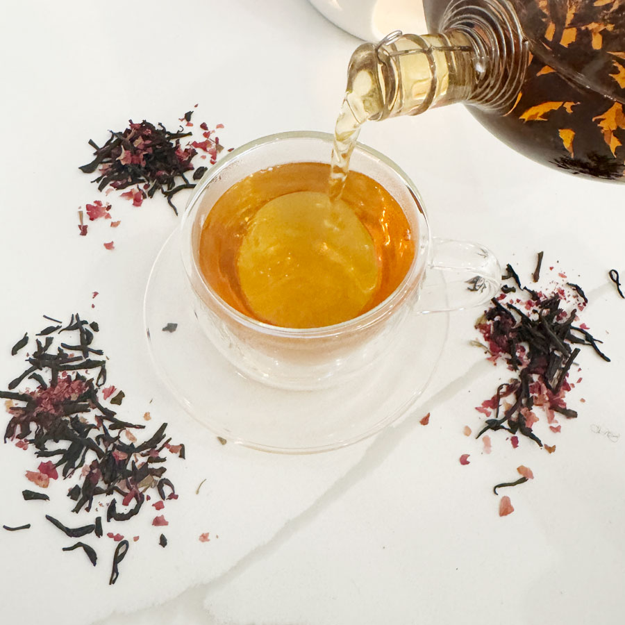 Rose Black Tea brewing